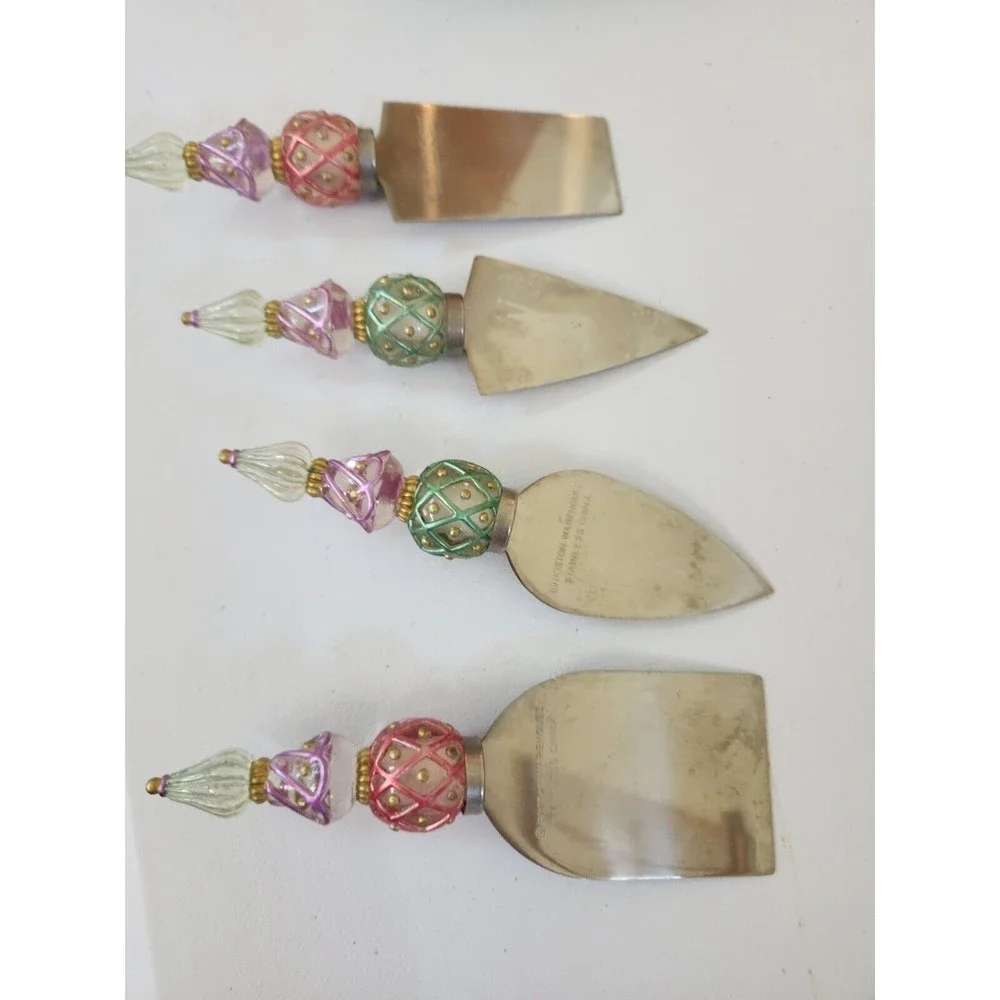 Venetian Ornaments Cheese wedge knife set‎ of 4 Boston Warehouse Decorative